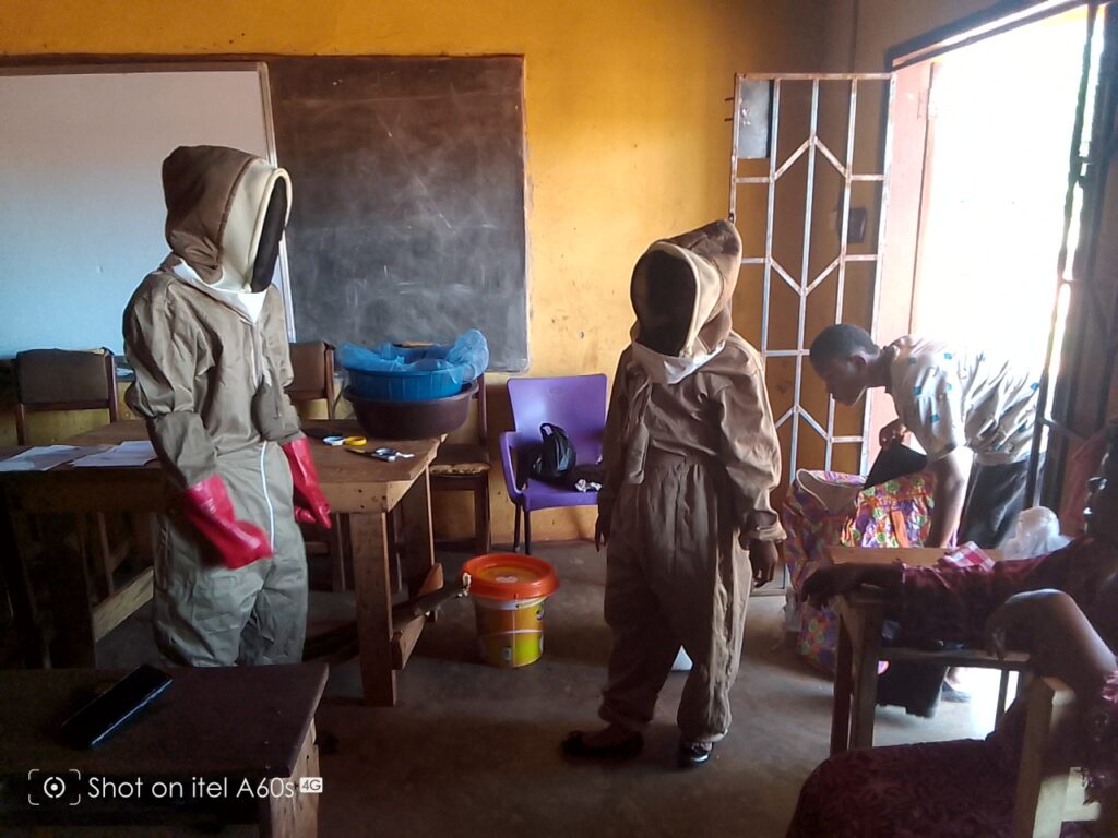 Training - Women and Youth in Beekeeping Value Chain Ghana WYN-BG
